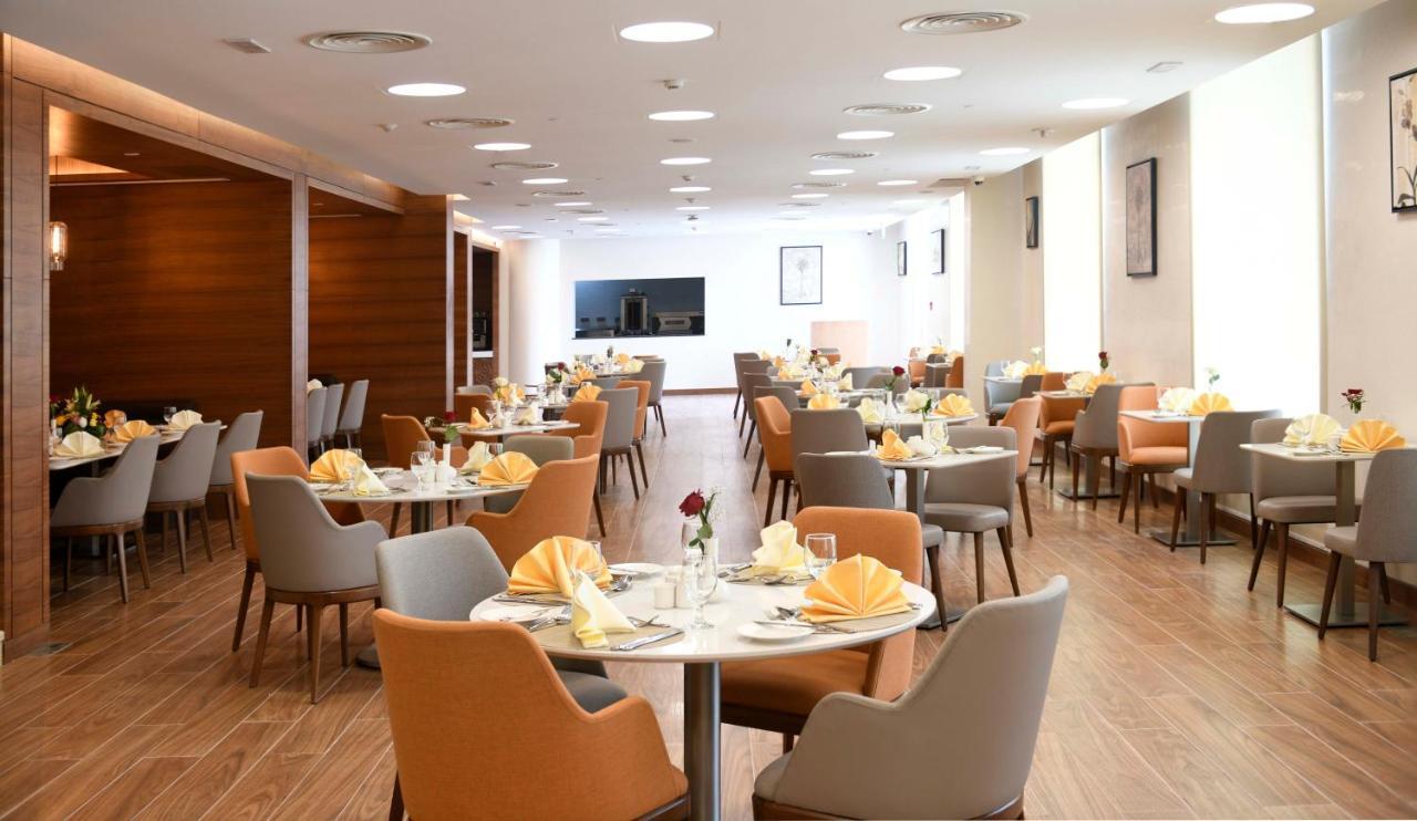 Golden Tulip Эр-Рияд Экстерьер фото